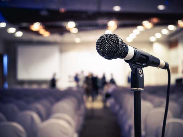 CONFÉRENCE DÉBAT