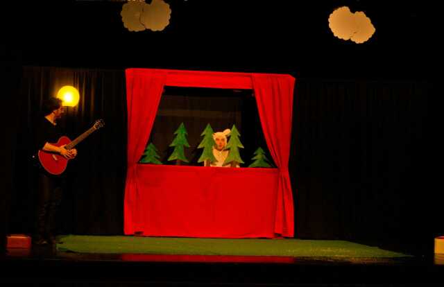 LES PETITES SCENES, SPECTACLE JEUNE PUBLIC : 