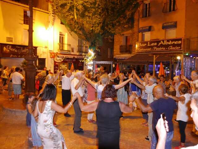 LES MARDIS DE L'ETE - INITIATION AUX SARDANES