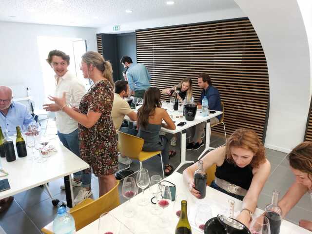 ATELIER ASSEMBLAGE DE VIN AU MAS REIG