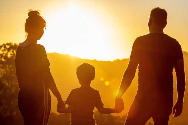 COURS DE YOGA EN FAMILLE