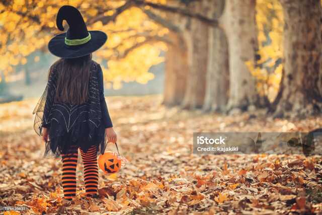 FESTIVAL GRANDS ZYEUX PTITES ZOREILLES - CHASSE AUX TRÉSOR D'HALLOWEEN