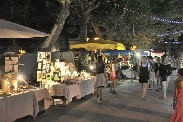 MARCHÉ NOCTURNE