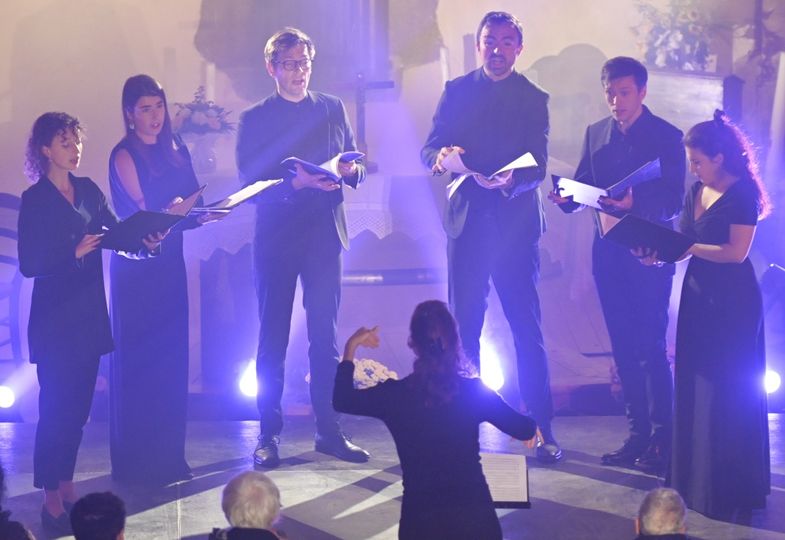 Concert de l'ensemble 6 voix dans la nuit