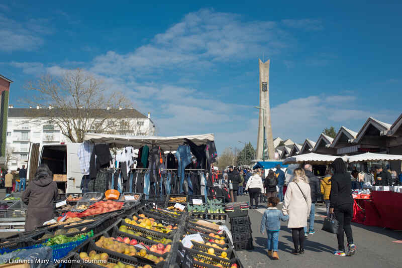 Marché des Rottes à Vendôme