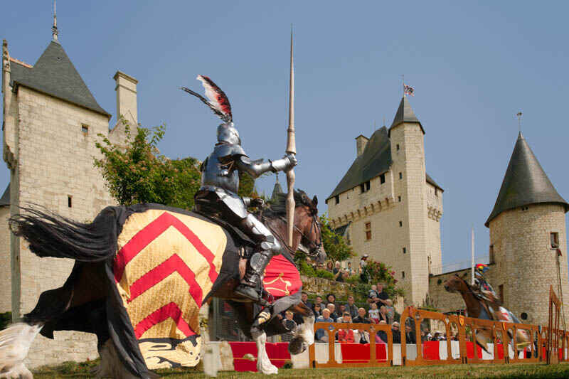 Joutes Equestres du Château Rivau