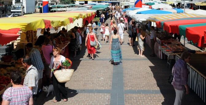 Marché mensuel