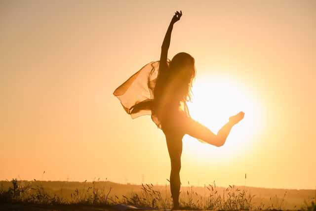 Danse libre et atelier collage