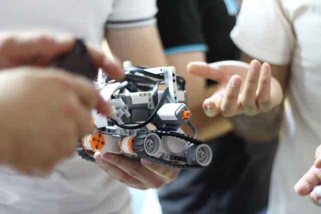 Atelier initiation à la programmation robotique