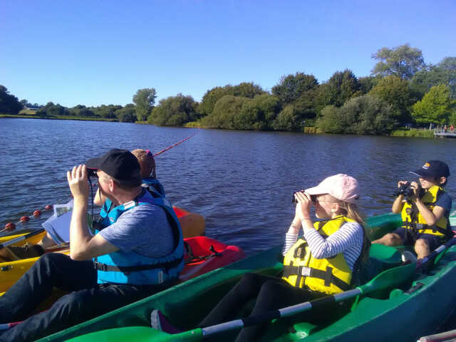 Balade en kayak, stand up paddle ou yole sur le lac de la Dathée