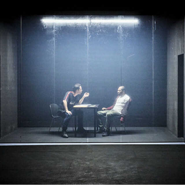 Le Trident : Lieux communs