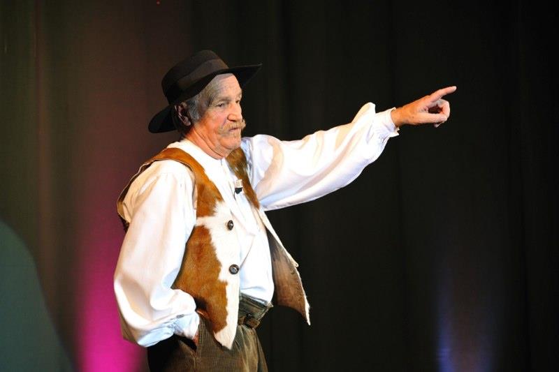 Spectacle Claude Vanony