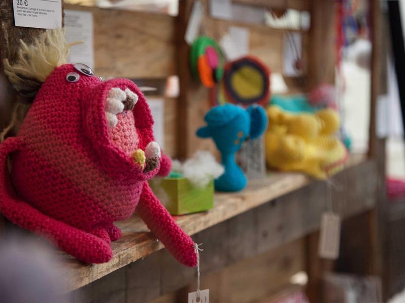 BazARTopie, le marché de Noël artistique et alternatif