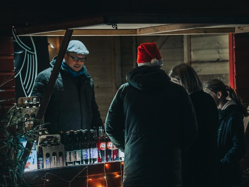 MARCHÉ DE PRODUCTEURS - EN ATTENDANT NOËL