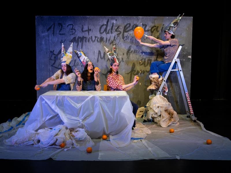 Théâtre : Aux suivantes !