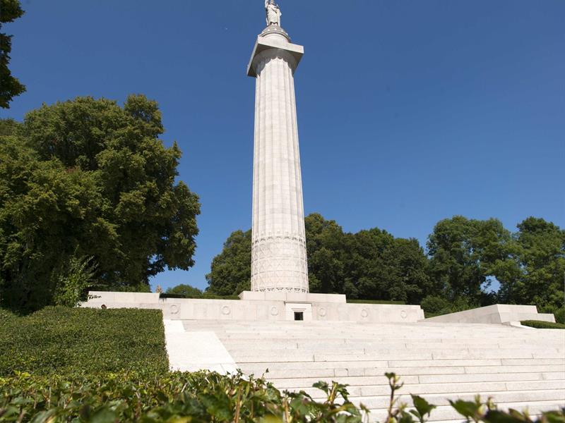 Exposition : Montfaucon, un destin hors du commun